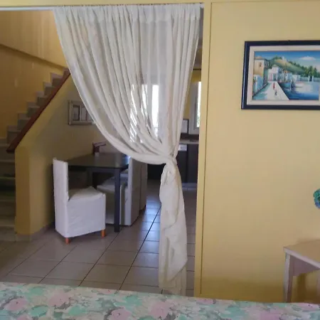 Ladina Lygia (Lefkada)